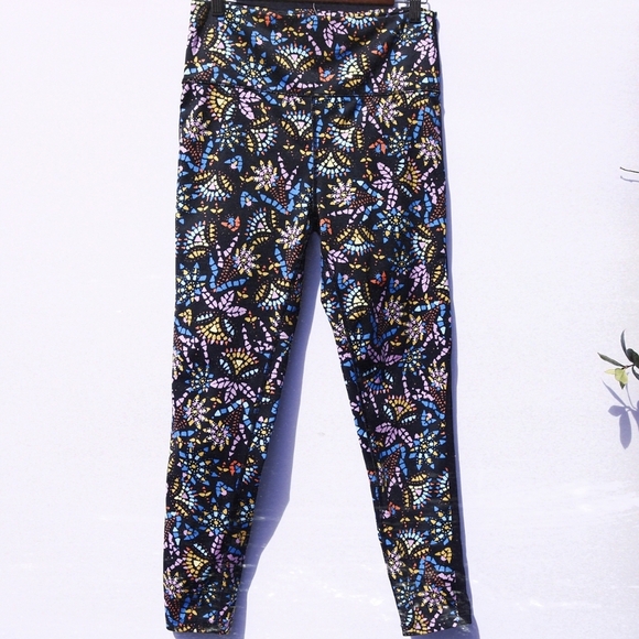 FREE PEOPLE MOVEMENT Liza Illusion Quick Dry High Rise Work out Leggings, Medium - Picture 2 of 9